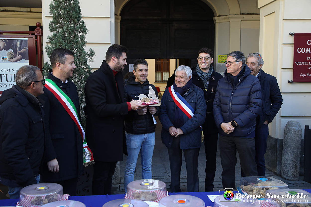 VBS_7147 - Fiera dei Santi - 12.ma Fiera Nazionale del Tartufo.jpg